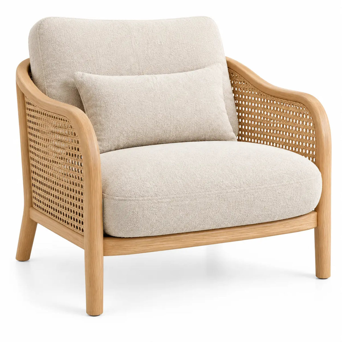 Sillón con estructura abierta con detalles de entramado, beige y marrón